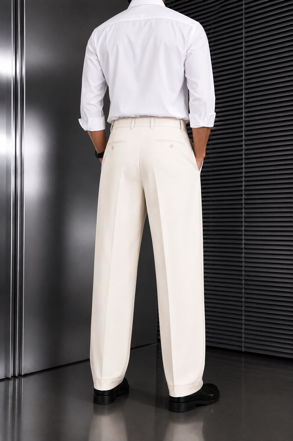 Rare old money classic pants, tailored fit with a refined design, shown in a well-lit image highlighting the fabric and details.
