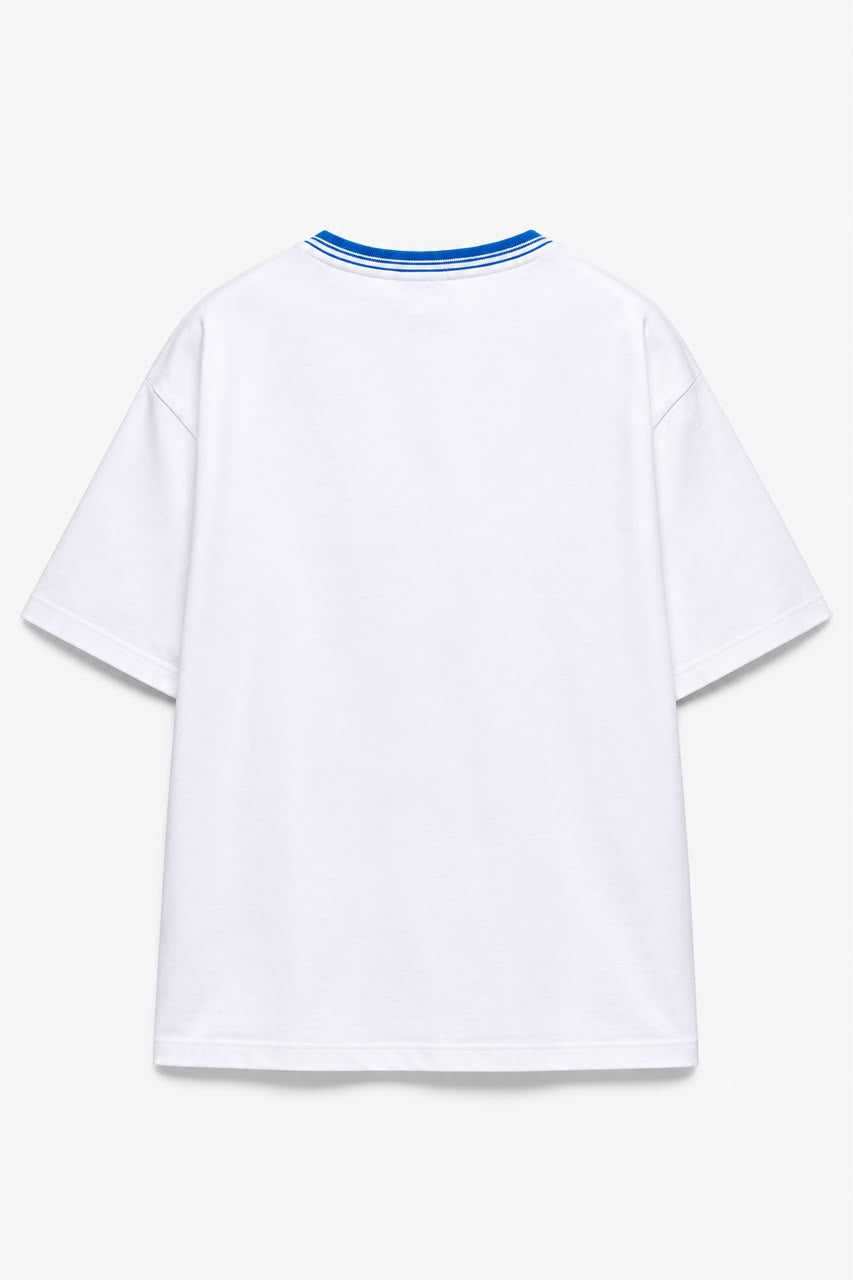 Rare Look for the Light P&B T-shirt featuring a bold graphic design on soft cotton fabric.